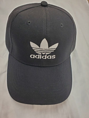 Style CASQUETTE NOIR